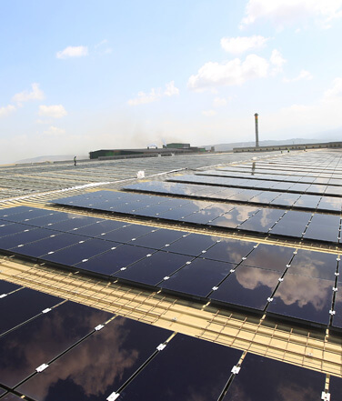 Bring Steel Together with the Sun: Clean Manufacturing